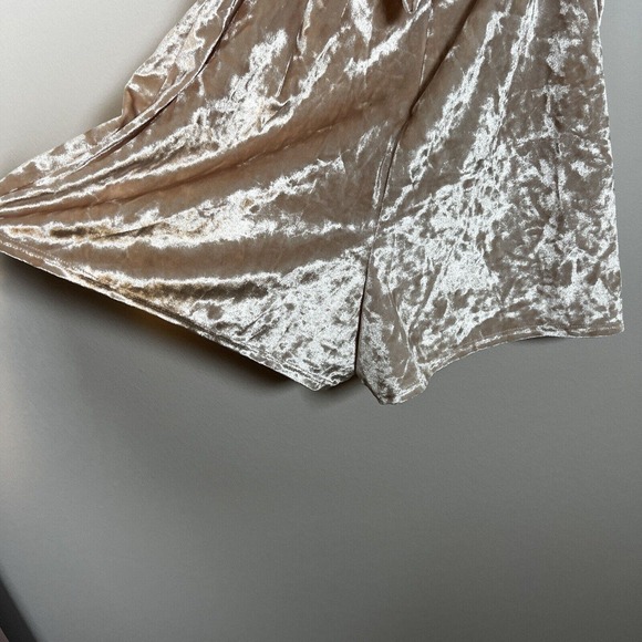 URBAN OUTFITTERS Velvet Romper S Ruffle Cut‎ Out Open Back Party Club Neutral - Picture 7 of 9